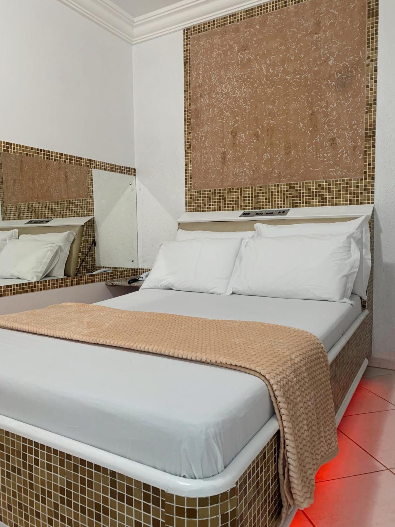Lemonte Motel بروسكه المظهر الخارجي الصورة